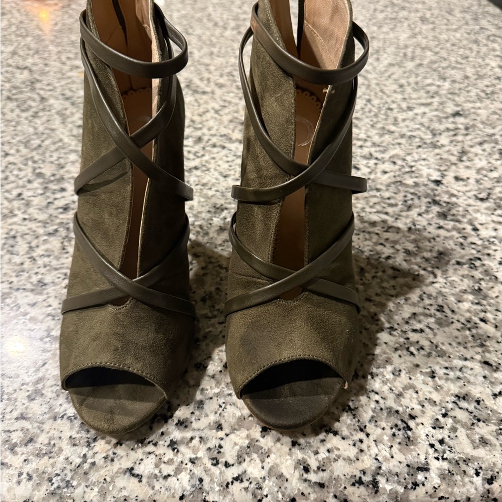 Olive Green Strappy Women's Heels